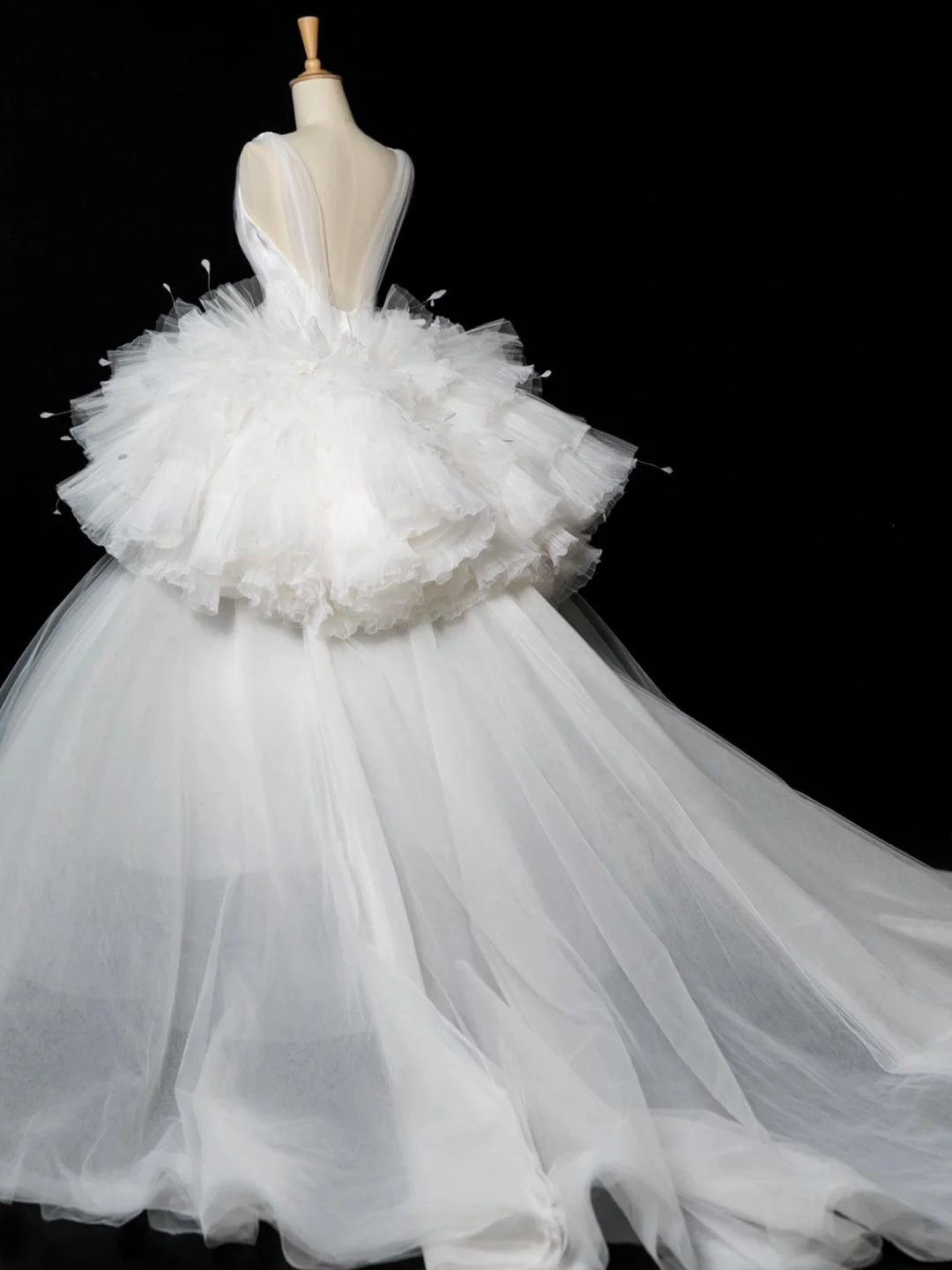 Elegant Wedding Dress Ball Gown V Neck White Tulle Summer Long Wedding Dresses Bride Dress Bridal Gowns DH348