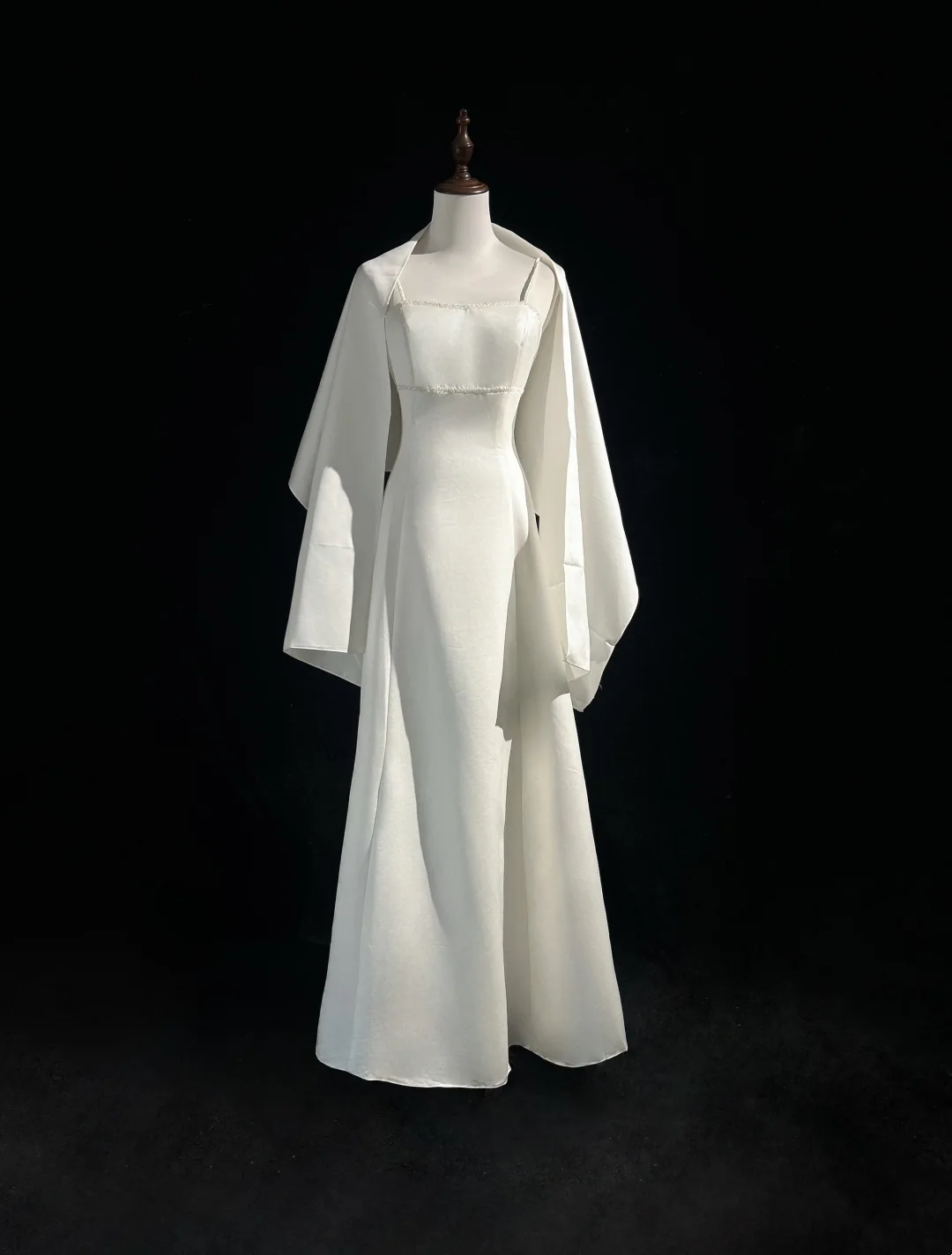 Vintage Wedding Dress 1970s A Line Spaghetti Straps Satin White Long Wedding Dresses Bridal Gowns Elegant Brides Gown DH564