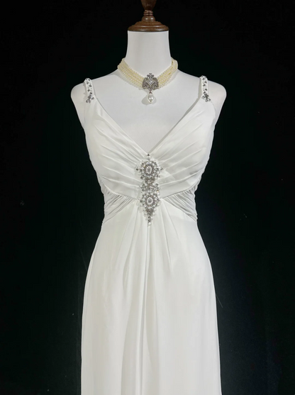 Modern A line Straps Silver Beads Chiffon Long White Backless Wedding Dresses Elegant Bridal Gowns DH657