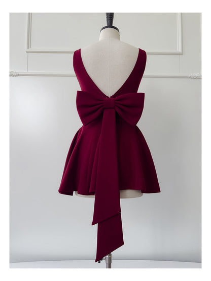 Cute A line Square Neck Short Burgundy Formal 8th Grade Homecoming Dresses Summer Middle School Hoco Dress Homecoming Outfits DH91