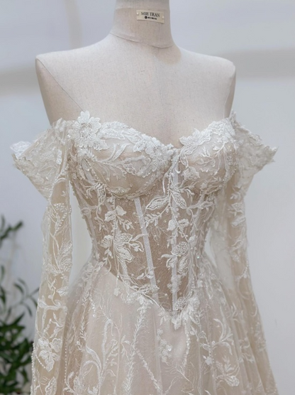 Timeless Bridal Gown Ball Gown Off The Shoulder White Lace Appliques Long Sleeves Wedding Dresses Elegant Bridal Gowns DH952