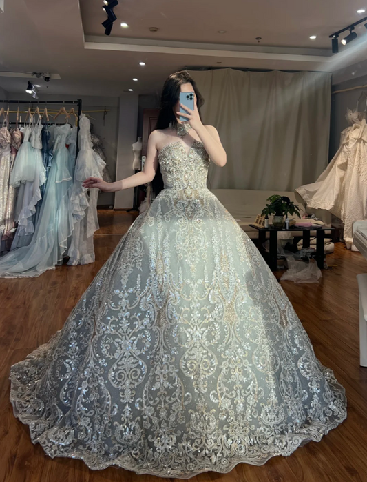Gorgeous Strapless A-Line Long Prom Dresses Appliques Tulle Soft Green Evening Dresses Sleeveless  Soft Green Birthday Dresses DP04230