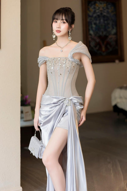 Elegant Light Gray Sheath Long Prom Dresses Satin Off-shoulder Evening Dresses Sleeveless Formal Dresses DP04410