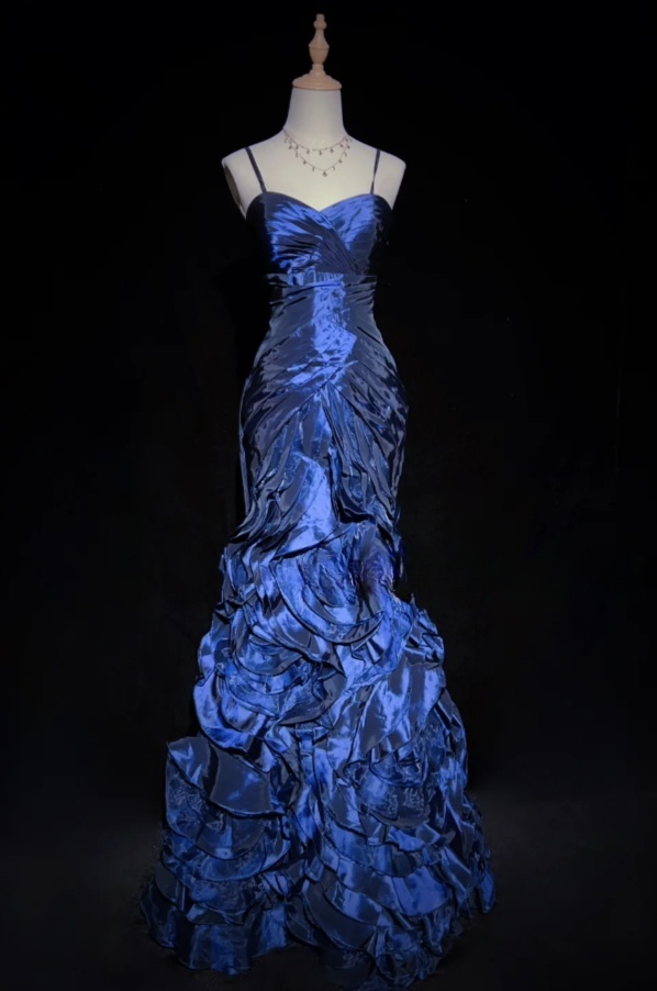 Retro Spaghetti Straps Sheath Long Prom Dresses Satin Blue Birthday Drseses Sleeveless Evening Dresses DP04457