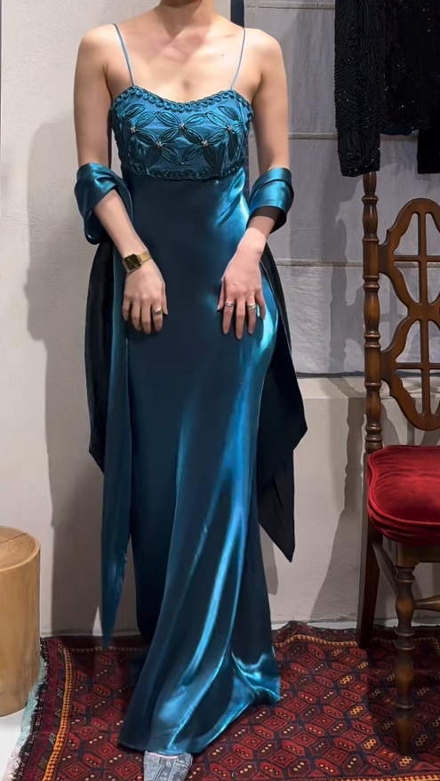 Sexy Sheath Teal Long Prom Dresses Satin Spaghetti Straps Evening Dresses Sleeveless Birthday Dresses DP04513