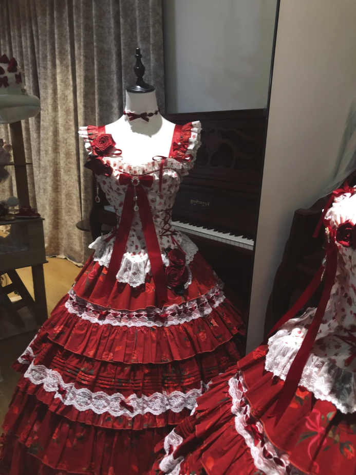 Cute Straps Red Lolita Dresses Sleeveless Birthday Dresses Lace Short Party Dresses DP04557