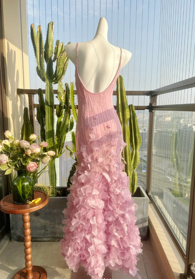 Gorgeous Pink Long Prom Dresses Spaghetti Straps Sheath Birthday Dresses Beaded Chiffon Sleeveless Evening Gowns DP04736