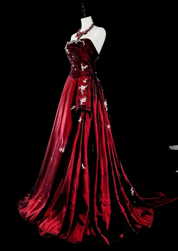 Chic A-Line Burgundy Long Prom Dress Satin Applique Strapless Evening Dress Sleevless Birthday Dress DP04835