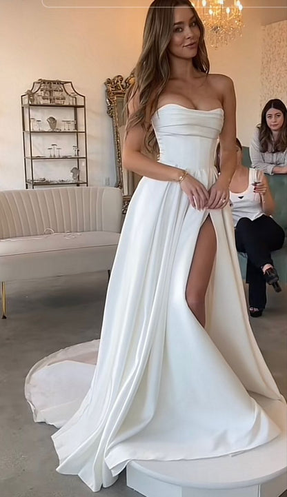 Classic Bridal Gown A Line Sweetheart Satin White Wedding Dresses Minimalist Bridal Gowns DP1199
