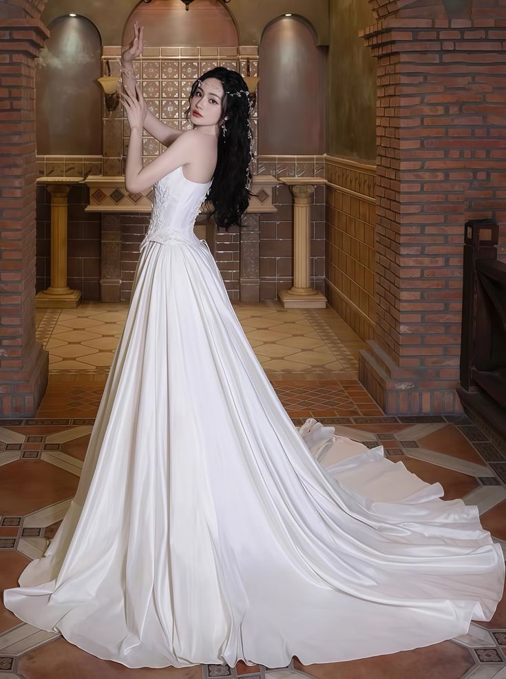 Romantic Bridal Dress A line Sweetheart Satin White Slit Wedding Dresses Minimalist Bridal Gowns DP1619