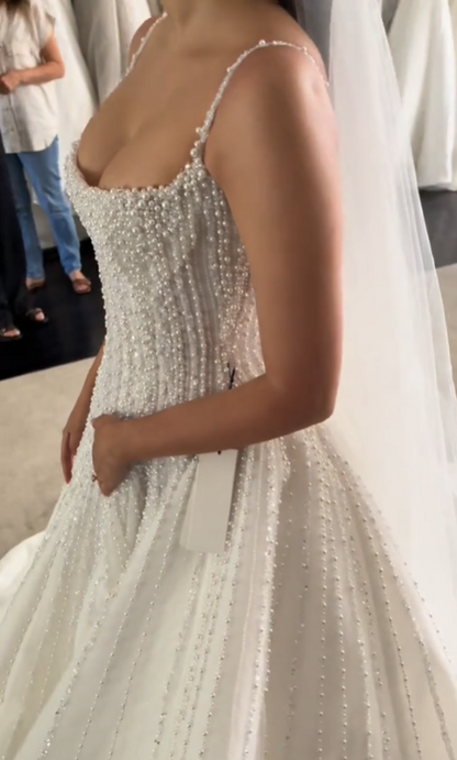 Pretty Wedding Dress Ball Gown Spaghetti Straps Sequin White Wedding Dresses Bridal Gowns DP1597