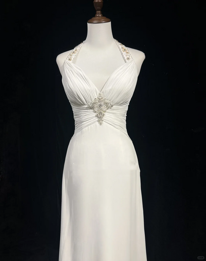 Classic Bridal Gown A line Halter Chiffon White Wedding Dresses Minimalist Bridal Gowns DP1696