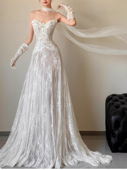 Modest A-Line Sweetheart Neck Bridal Dress White Long Wedding Dress Elegant Lace Applique Bridal Gowns DP2815