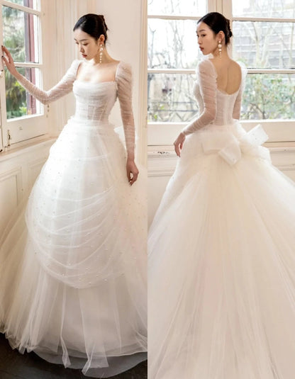 Timeless Square Neck Long Sleeve Luxury Wedding Dresses White Ball Gown Tulle Bridal Gowns with Beading DP2989