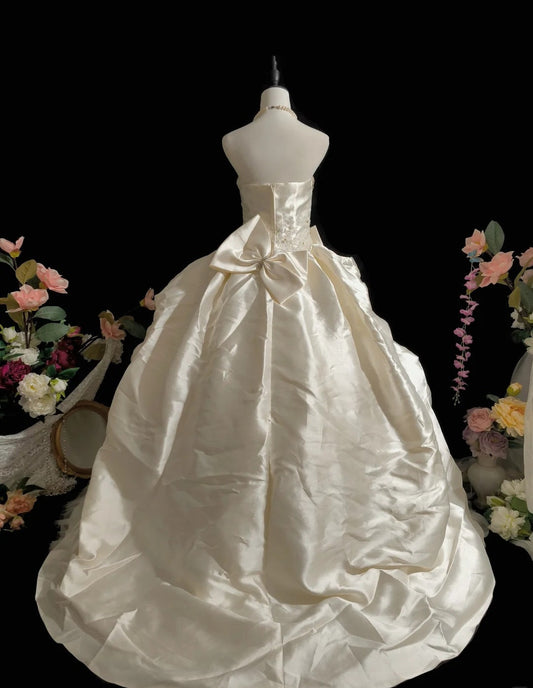 Vintage Strapless Ball Gown Satin Wedding Dresses Sleeveless Light Champagne Bridal Gowns   DP3215