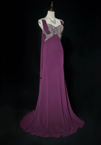 Vintage Strap Sheath Long Prom Dresses Elegant Rhinestone Chiffon Grape Evening Dresses DP3695