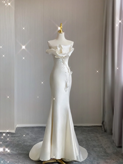 Simple Mermaid Strapless Long Satin White Wedding Dresses Brides Dress With Appliques DP376