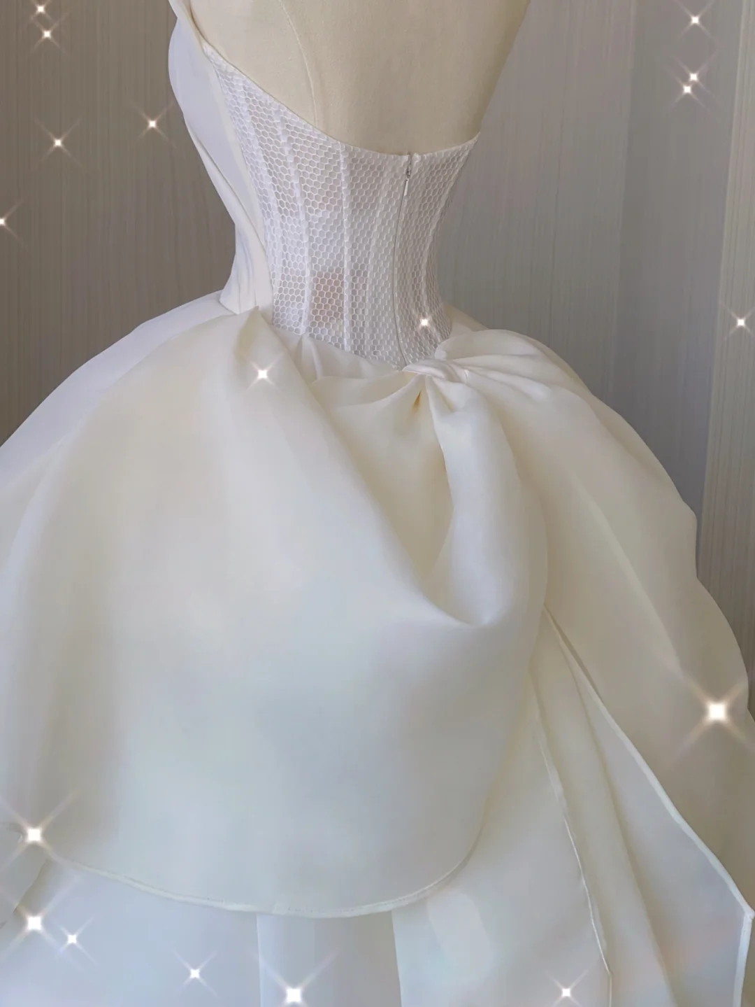 Timeless Ball Gown Strapless Long Satin White Sweep Train Wedding Dresses Brides Dress DP380