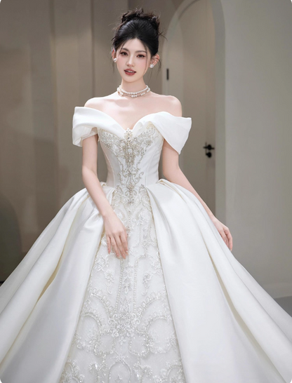 Princess Strapless Ball Gown Satin Long Wedding Dresses Beaded White Bridal Gowns Short Sleeve Bridal Dresses DP3868