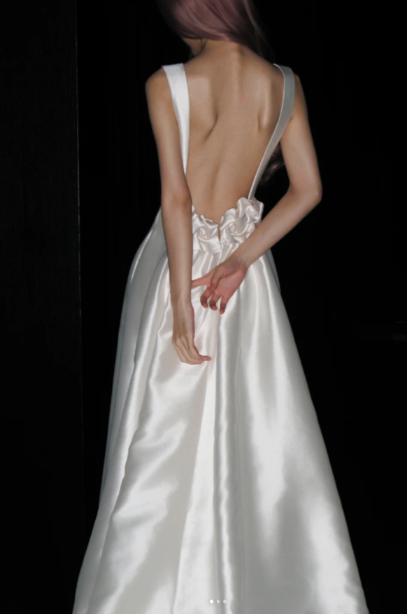 Timeless A-Line Satin Long Wedding Dresses, White Bridal Gowns, Sleeveless Bridal Dresses DP3978