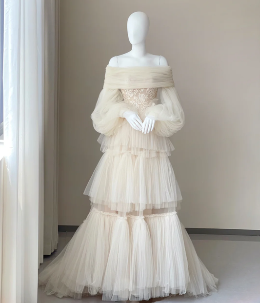 Timeless Ball Gown Off The Shoulder Long Sleeves Tulle Wedding Dresses Brides Dress DP442