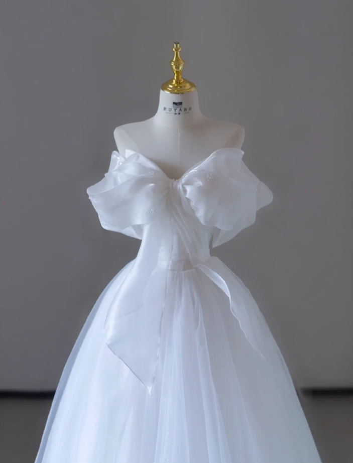 Dreamy Ball Gown Off The Shoulder Tulle Long White Wedding Dresses Summer Brides Dress DP517