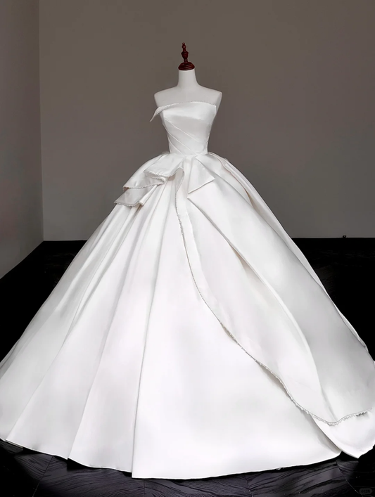 Unique Bridal Gown Ball Gown Strapless Pearls White Satin Wedding Dresses Bridal Gowns DP676