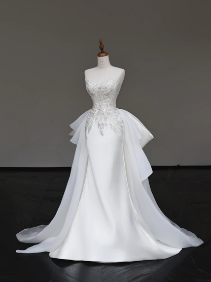 Unique Bridal Gown Mermaid Sweetheart White Satin Wedding Dresses Beads Bridal Gowns DP690