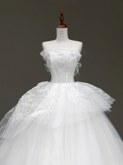Unique Bridal Gown Ball Gown Strapless White Satin Wedding Dresses Beads Bridal Gowns DP787