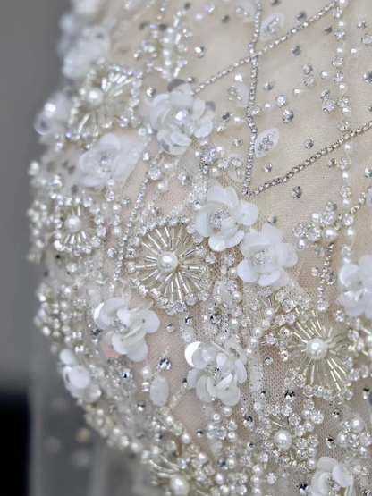 Princess Bridal Gown Ball Gown High Neckline White Sequin Beads Wedding Dresses Winter Bridal Gowns DP871
