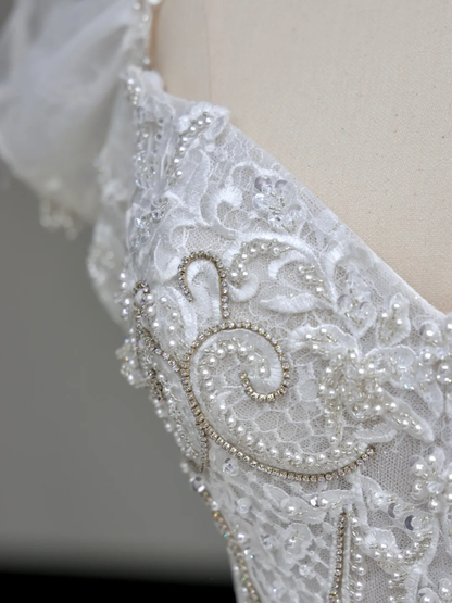 Princess Bridal Gown Ball Gown Sweetheart Lace White Beads Wedding Dresses With Sleeves Bridal Gowns DP848
