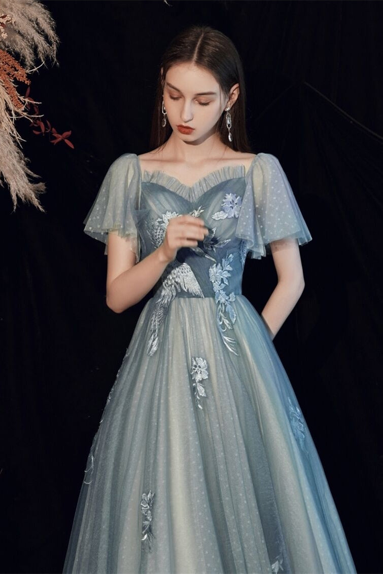 Bell Sleeves Tulle A-Line Appliques Empire Party Prom Dress