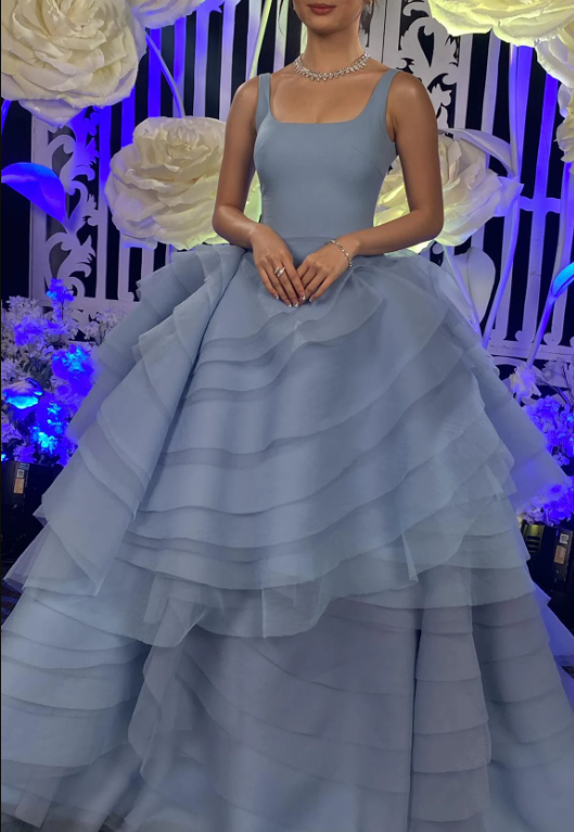 Glamorous Spaghetti Straps Blue Tulle Layered Ball Gown Long Evening Dress D1872