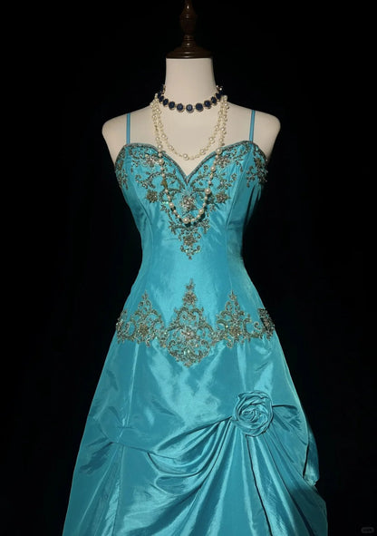 A-Line Spaghetti Straps Satin Beaded Long Prom Dress Sweetheart Neck Applique Graduation Prom Dress HZ1024