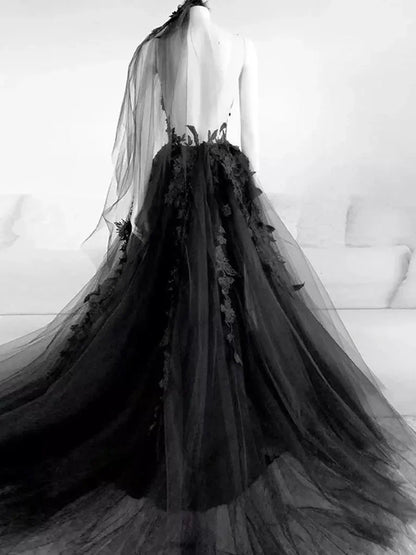 Black A-Line Tulle Lace Appliques Sleeveless,Backless Train Wedding Dresses ED01292
