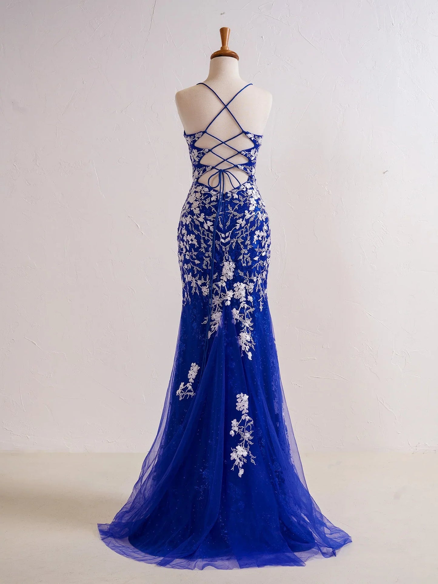 Mermaid V Neck Long Prom Dress with Appliques Beading ED01382