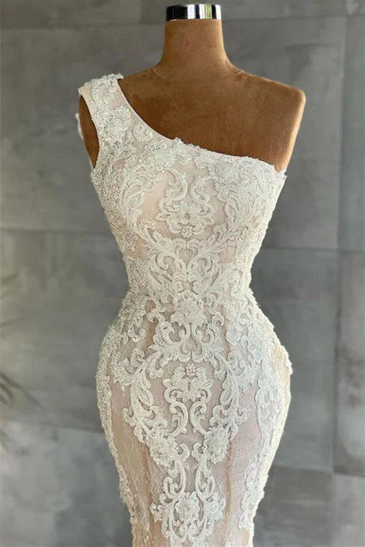 Mermaid Asymmetrical Lace Applique Floor-length Sleeveless Prom Dress ED01451