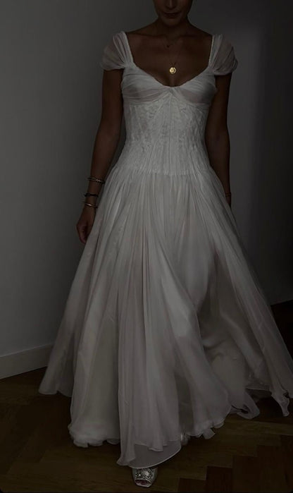 Elegant White A-Line Bride Gowns Enchanted Chiffon Luxury Wedding Dress ED01511