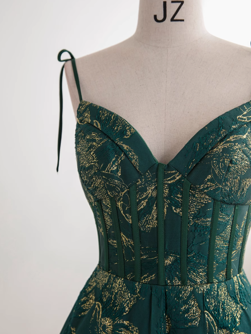 Dark Green A-line Spaghetti Strap Satin Long Prom Dress Sweetheart Neckline Retro Bridesmaid Dress Dress ED01523