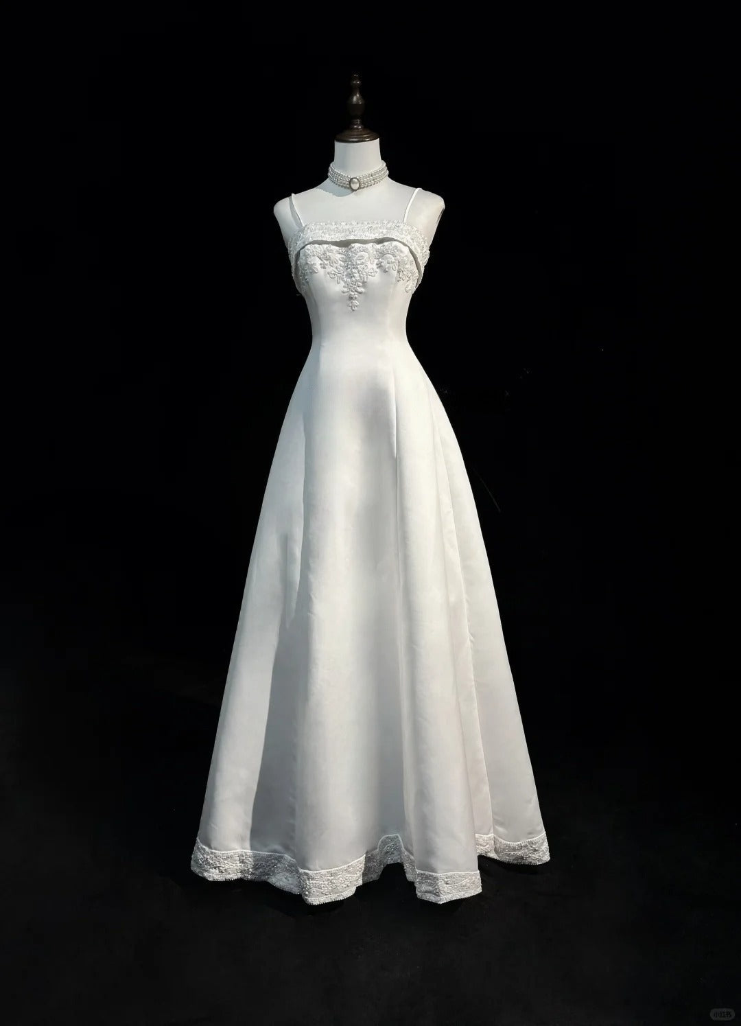 Spaghetti Strap Beaded Satin Long Prom Dress White Wedding Dress Graduation Prom Dress HZ1024