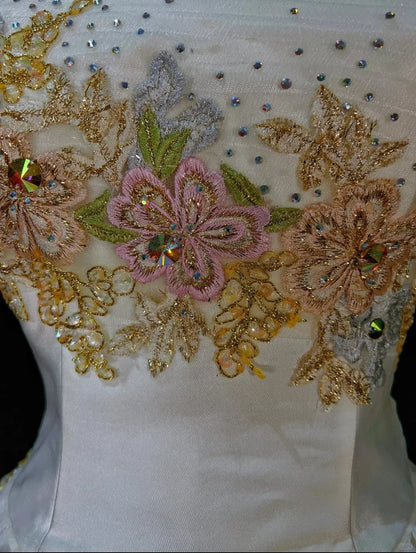 A-Line Strapless Satin Sequins Long Prom Dress Embroidered Applique Wedding Dress HZ1024