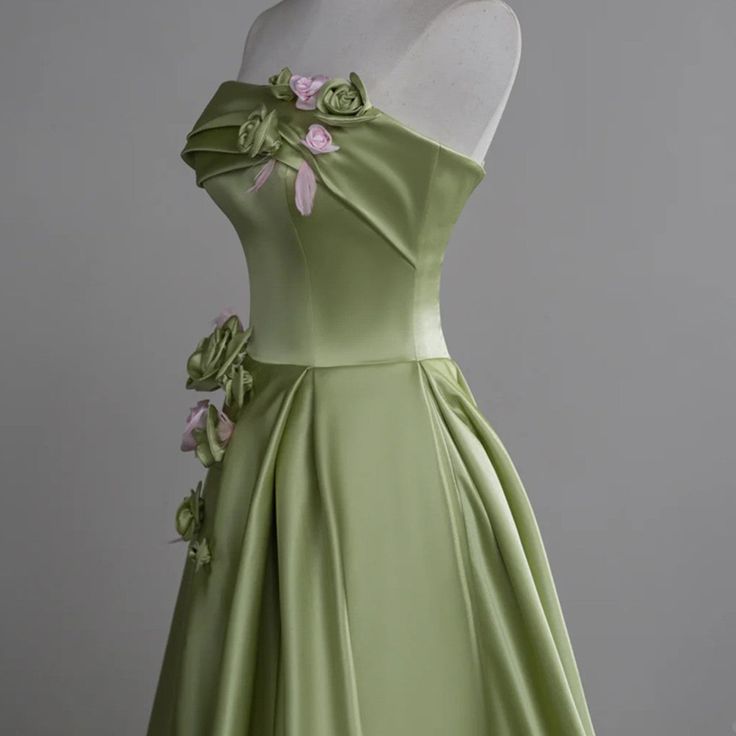 Beautiful Green A-Line Strapless Satin Applique Long Prom Dress Cute Birthday Dress Formal Evening Dress ED01655