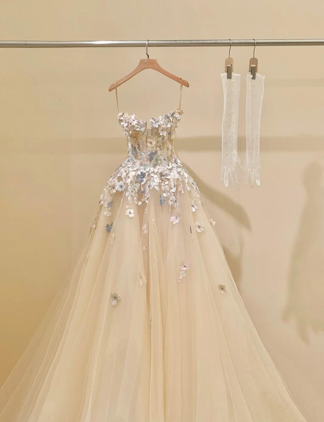 Champagne A-Line Spaghetti Straps Tulle Applique Long Prom Dress Sweet Wedding Dress HZ1024