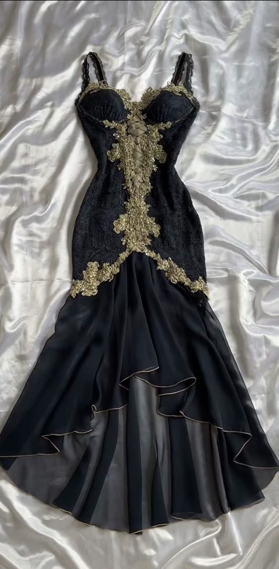 Elegant Sweetheart Neck Lace Chiffon Spaghetti Strap Sequin Prom Dress HZ1024