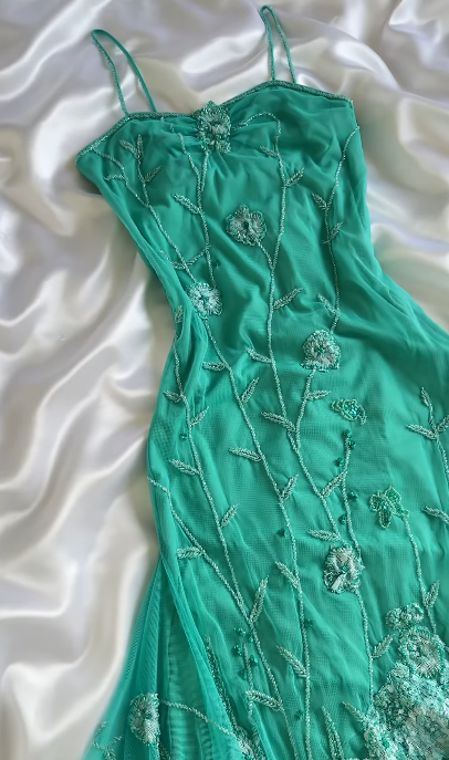 Fairytale Turquoise Spaghetti Straps Chiffon Party Dresses Vintage Lace Applique Prom Dresses Homecoming Dresses ED02012
