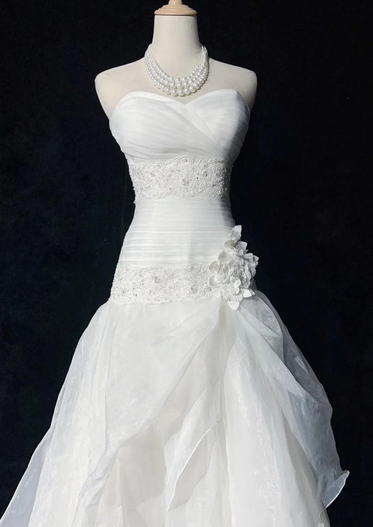 White Strapless A-Line Tulle Lace Applique Wedding Dresses Long Prom Dresses HZ1024
