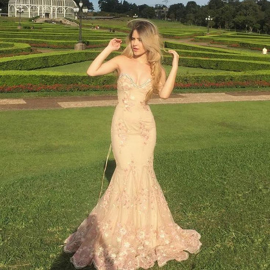 Gorgeous Sweetheart Neck Mermaid  Lace Appliques Formal Evening Dresses Long Prom Dresses ED02068