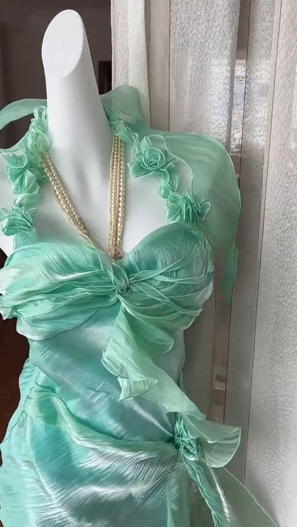 Green Chiffon Satin Sheath Party Dresses Halter Neck 3D Applique Cocktail Dress HZ1024