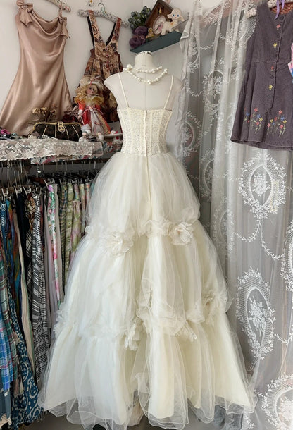 Off-White Spaghetti Strap A-Line Layered Tulle Wedding Dress HZ1024