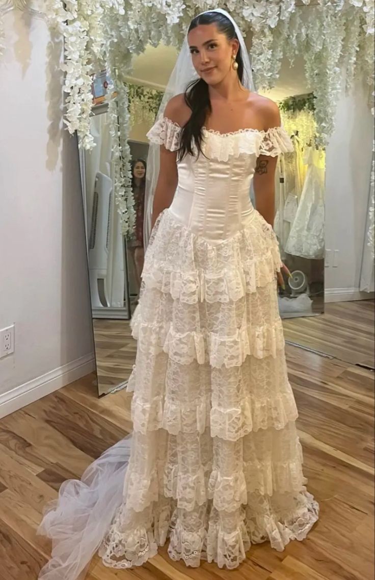 Ivory Off Shoulder Tulle Lace A-line Wedding Dress HZ1024